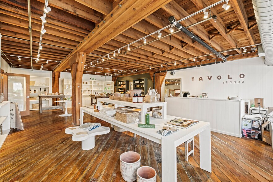 More Photos Of 5110 Tieton Dr, Yakima General Retail For Sale