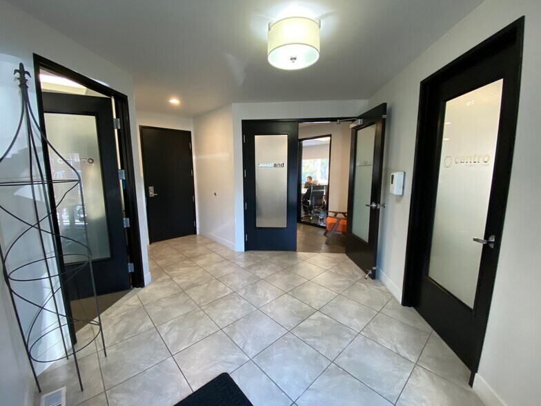 More Photos Of 1600 SW Cedar Hills Blvd, Portland Office For Sale