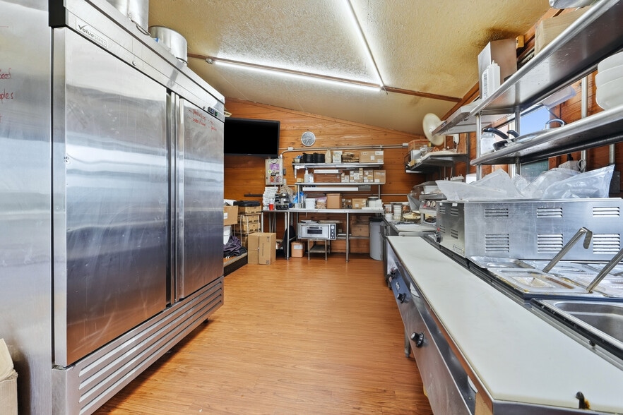 More Photos Of 100 S Old State Road 15, Leesburg Restaurant For Sale