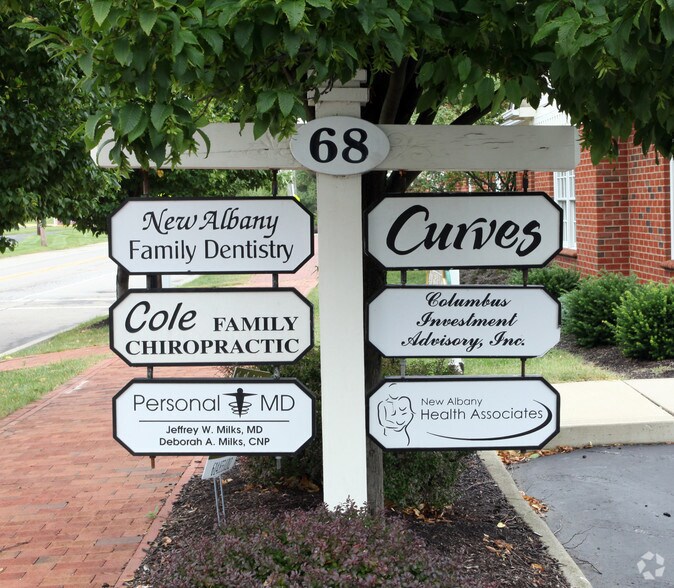 More Photos Of 68 N High St, New Albany Office For Lease