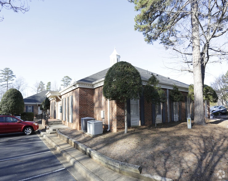 More Photos Of 1340 Matthews Township Pky, Matthews Medical For Sale