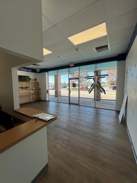 More Photos Of 13700-13850 Little Rd, Hudson Unknown For Lease