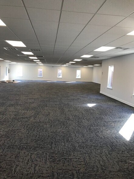 More Photos Of 113 Bulifants Blvd, Williamsburg Medical For Lease