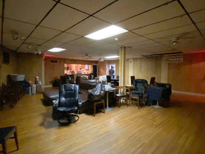 More Photos Of 2901 Dewey Ave, Greece Restaurant For Lease