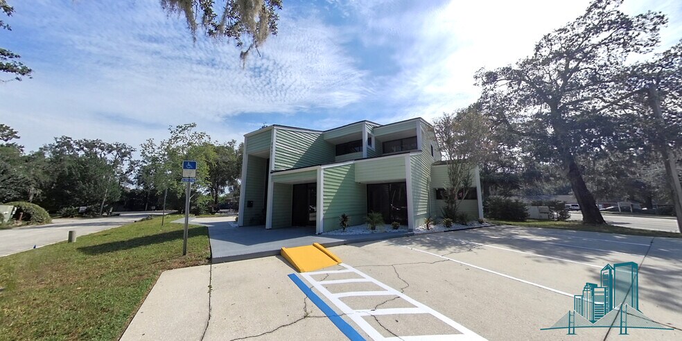 More Photos Of 8837 Goodbys Executive Dr, Jacksonville Medical For Lease