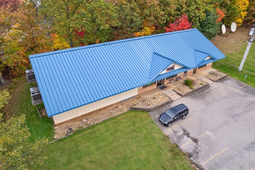 More Photos Of 3940 Pennsylvania 257, Seneca General Retail For Sale