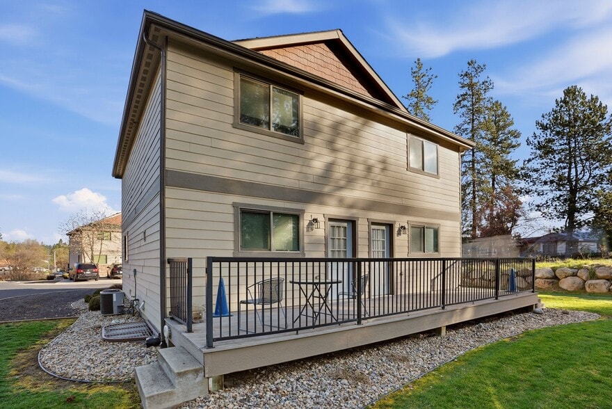 More Photos Of 917-922 W Pirate Ln, Spokane Apartments For Sale