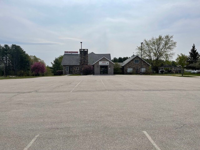 More Photos Of 91 Coldbrook Rd, Hampden General Retail For Sale