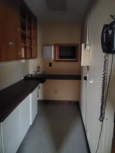 More Photos Of 120 Sturges Ave, Mansfield Medical For Sale