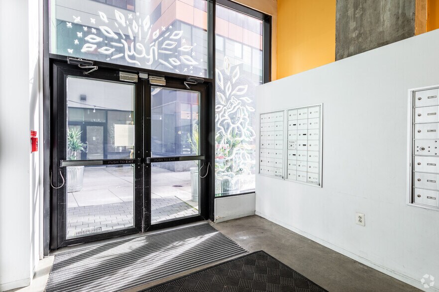 More Photos Of 3945 Chestnut St, Philadelphia Apartments For Lease
