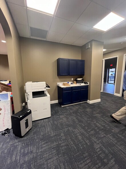 More Photos Of 522 Live Pine Cir, Apopka Warehouse For Sale