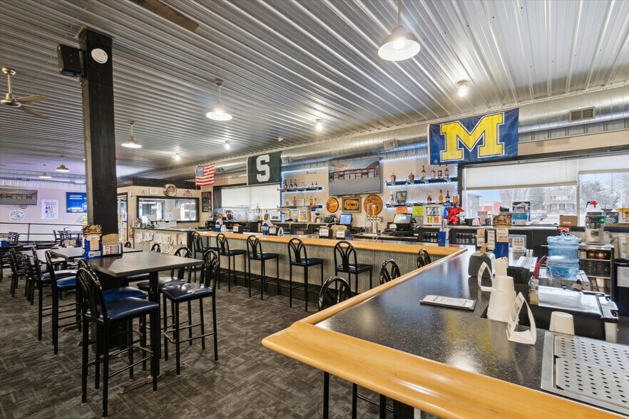 More Photos Of 142 N Saginaw St, Chesaning Bowling Alley For Sale