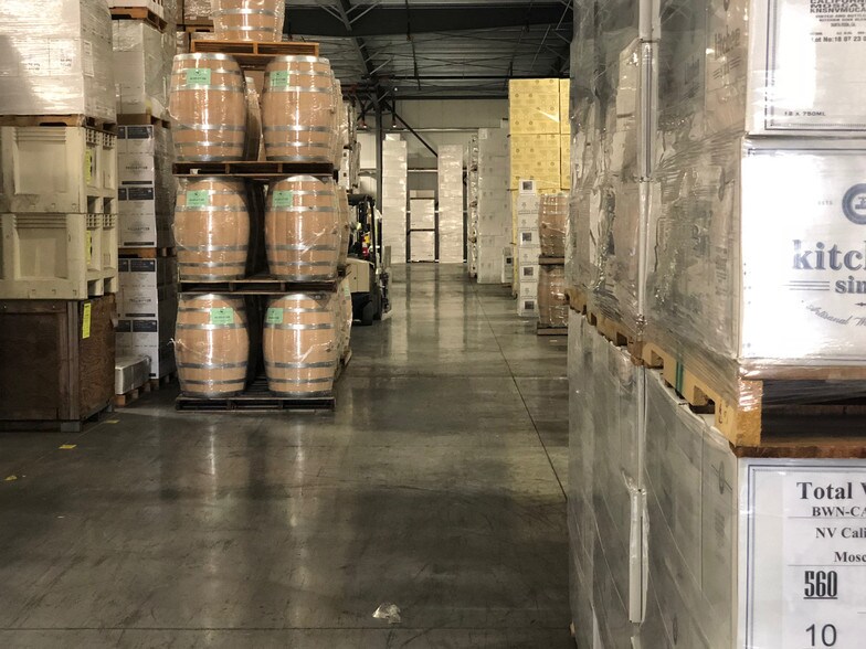 More Photos Of 22020 Carneros Vineyard Way, Sonoma Warehouse For Lease