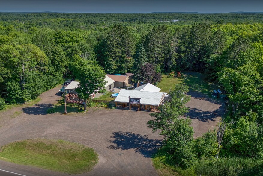 More Photos Of 6622 US-2 Hwy, Hurley Restaurant For Sale
