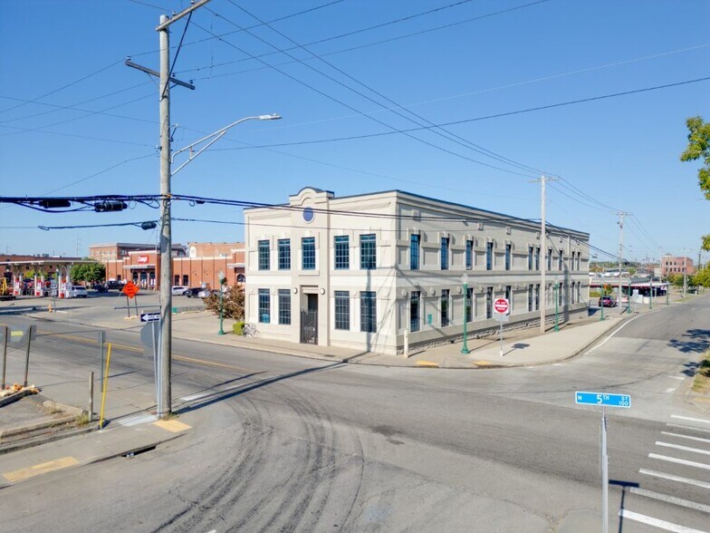 More Photos Of 19 N 5th St, Fort Smith Office For Lease
