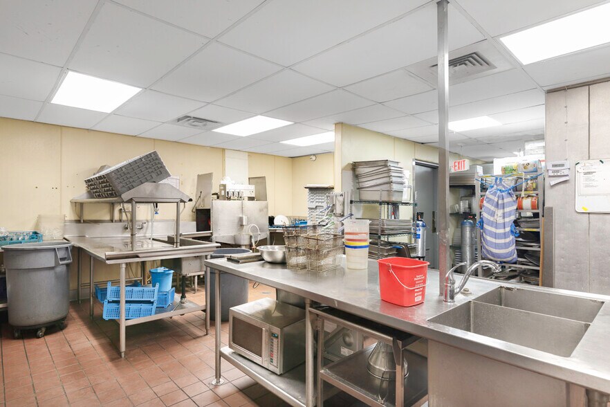 More Photos Of 4906 E Main St, Mesa Restaurant For Sale