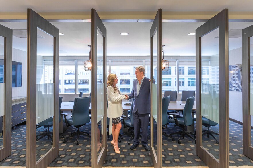 More Photos Of 777 Brickell Ave, Miami Coworking Space