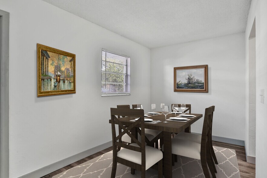 More Photos Of 1835 S Segrave St, South Daytona Apartments For Sale