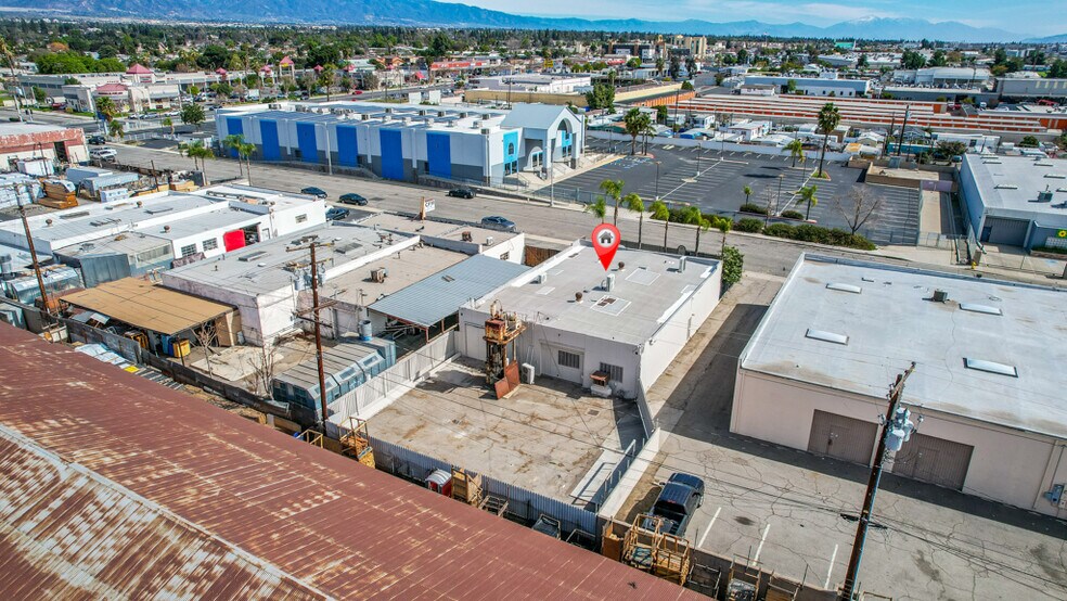 More Photos Of 343 N Clark Ave, Pomona Warehouse For Sale