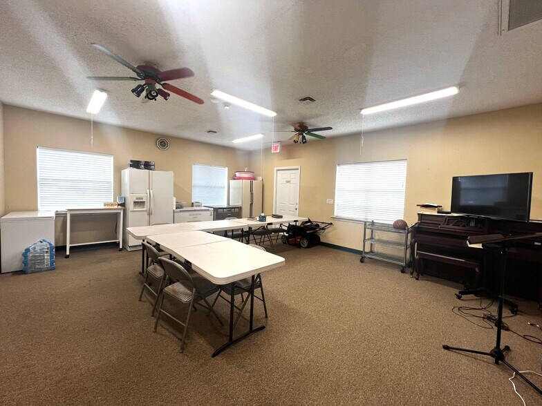 More Photos Of 1444 Halsey Way, Carrollton Specialty For Sale