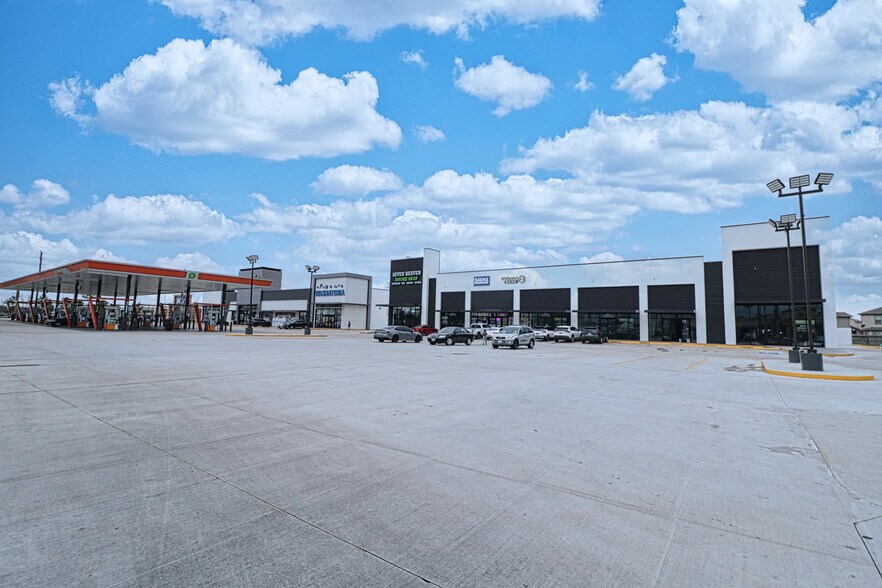 More Photos Of 16513 FM 529, Houston Storefront For Sale