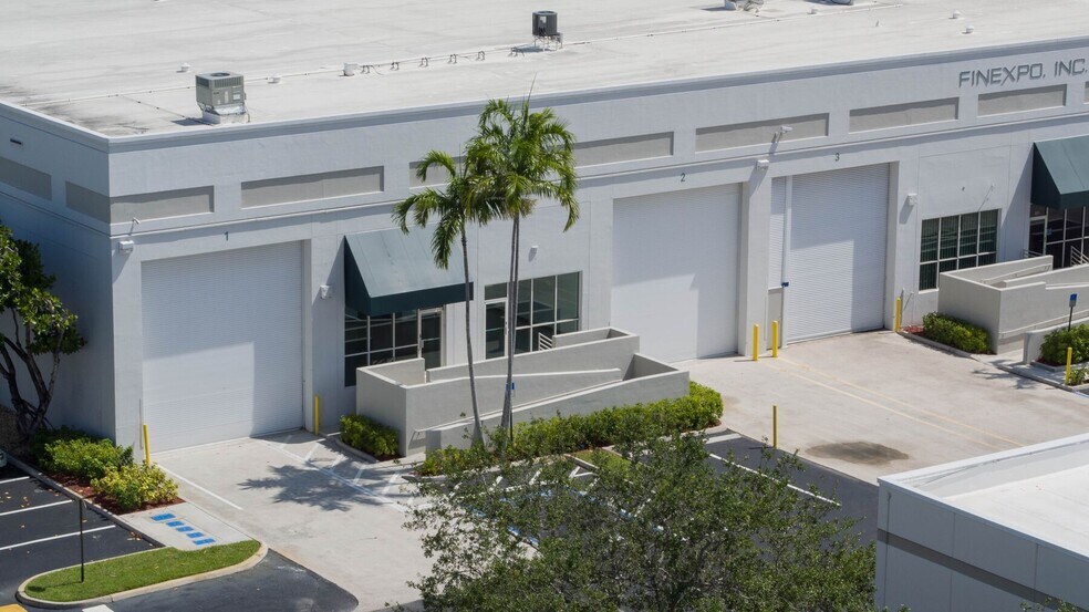 More Photos Of 1850 NW 84th Ave, Miami Warehouse For Lease