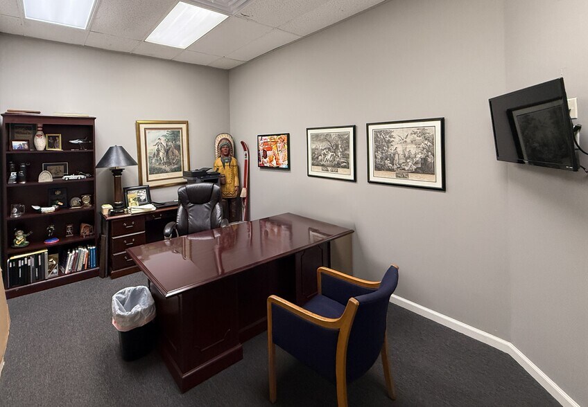 More Photos Of 1901 8th Ave, Tuscaloosa Office For Lease