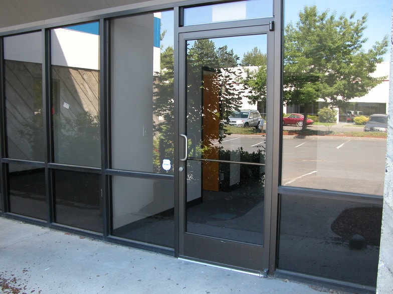 More Photos Of 11717-11755 NE Marx St, Portland Unknown For Lease