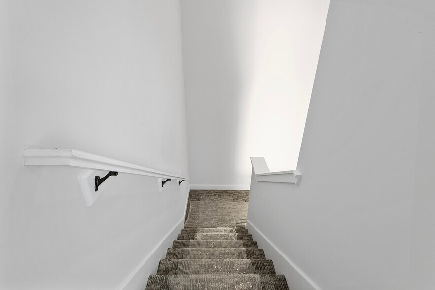 More Photos Of 4523 Forest Ave, Kansas City Multifamily For Sale