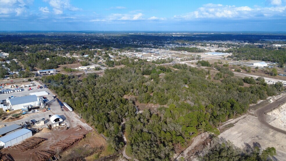 Primary Photo Of 18614 County Line Rd, Spring Hill Land For Lease