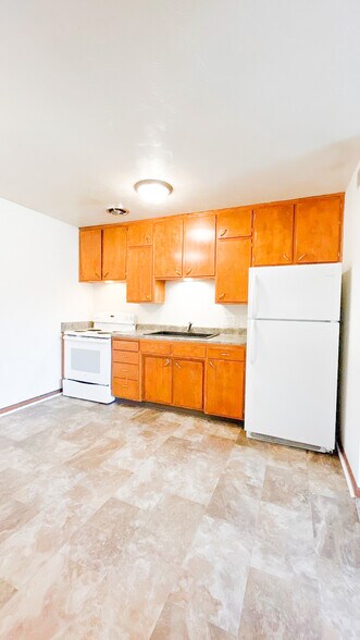 More Photos Of 1730 S 17th St, Lincoln Apartments For Sale