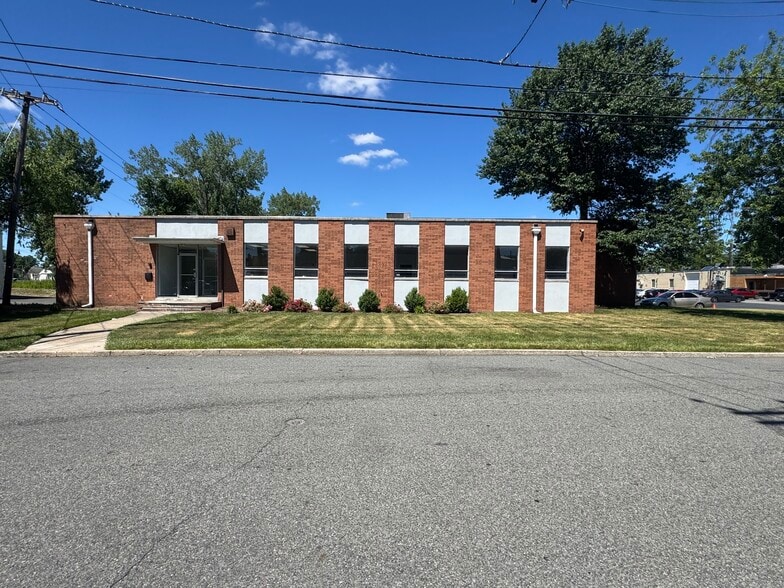 More Photos Of 3 Alsan Way, Little Ferry Warehouse For Lease