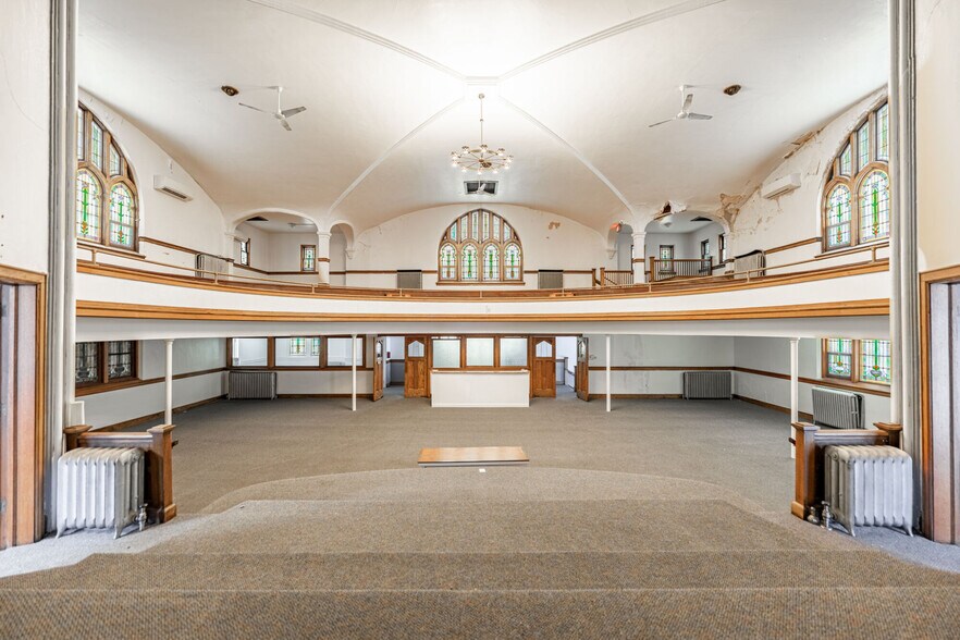 More Photos Of 1203 3rd Ave, Rockford Religious Facility For Sale