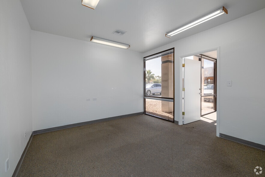 More Photos Of 3955 E Speedway Blvd, Tucson Unknown For Lease
