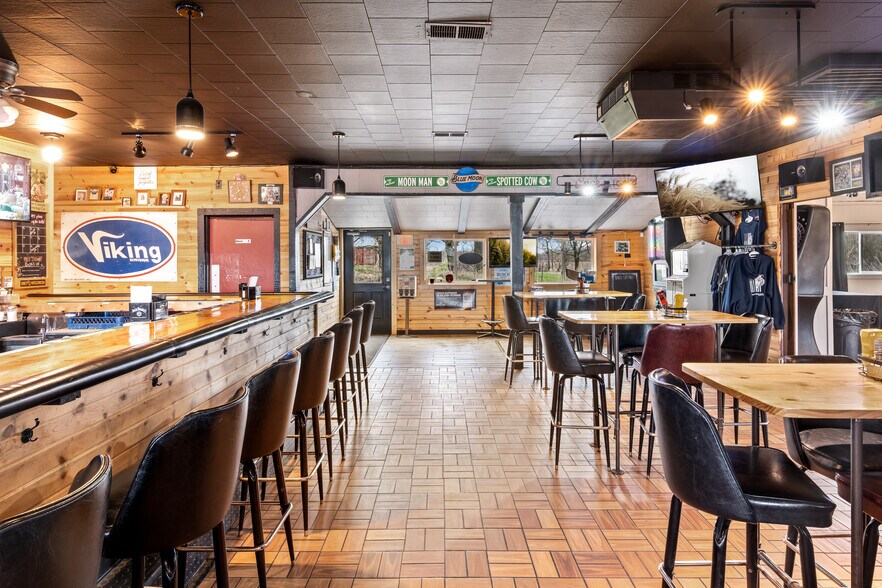 More Photos Of W12010 Rose Eld Rd, Ripon Restaurant For Sale