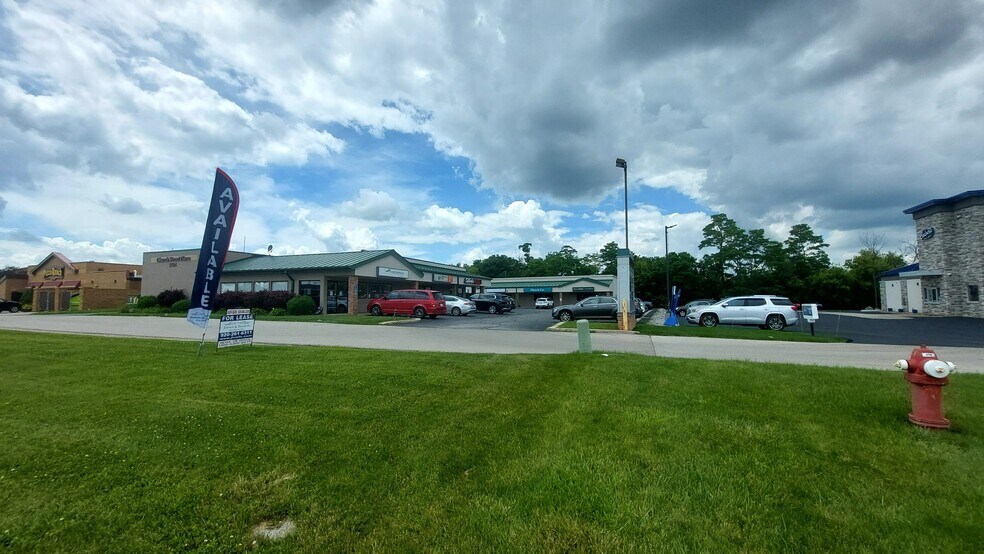 More Photos Of 1724 S Church St, Watertown Storefront Retail Office For Lease