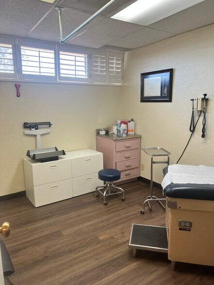 More Photos Of 9398 Viscount Blvd, El Paso Medical For Sale