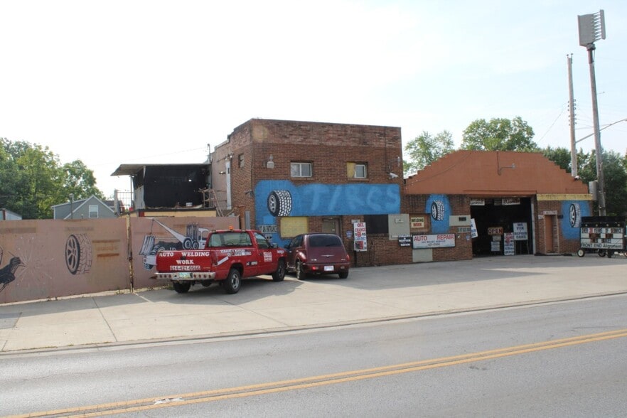 More Photos Of 1394 Joyce Ave, Columbus Flex For Sale