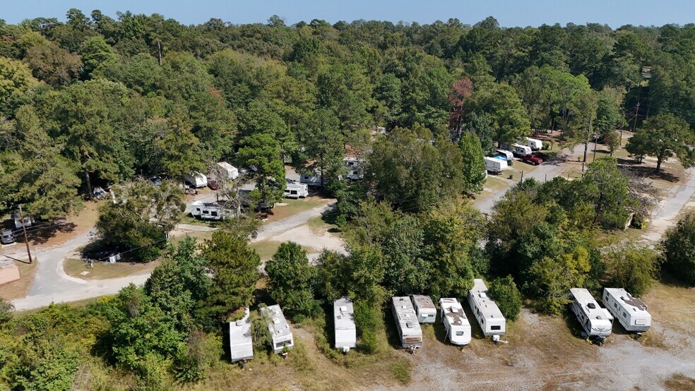More Photos Of 114 Trailer Park Dr, Macon-Bibb Manufactured Housing Mobile Home Park For Sale