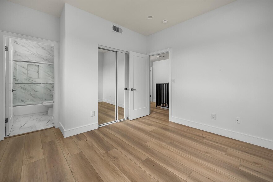 More Photos Of 4701 Saturn St, Los Angeles Multifamily For Sale