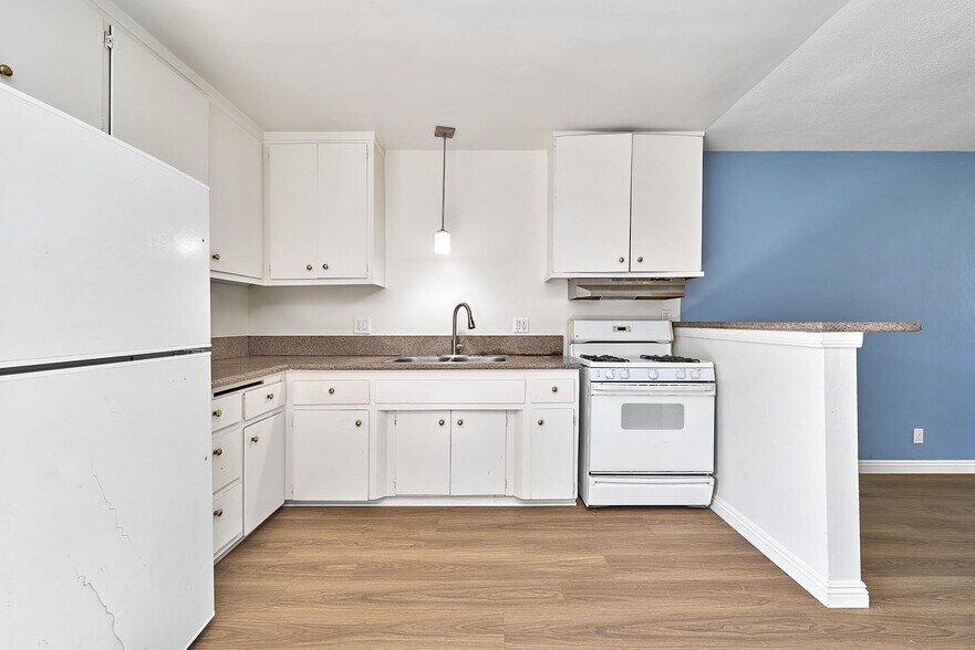 More Photos Of 1381 Burwood St, La Habra Apartments For Sale