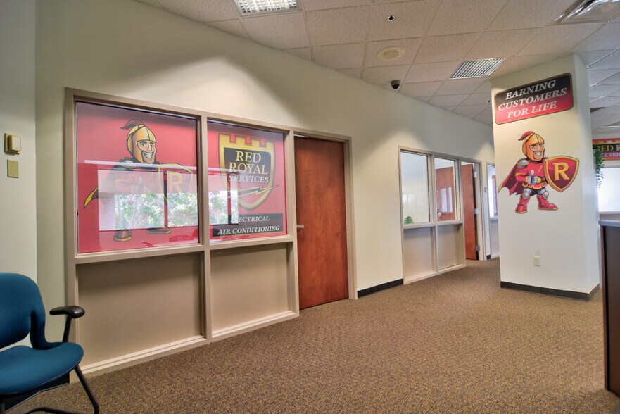 More Photos Of 1150 Cleveland St, Clearwater Office For Lease