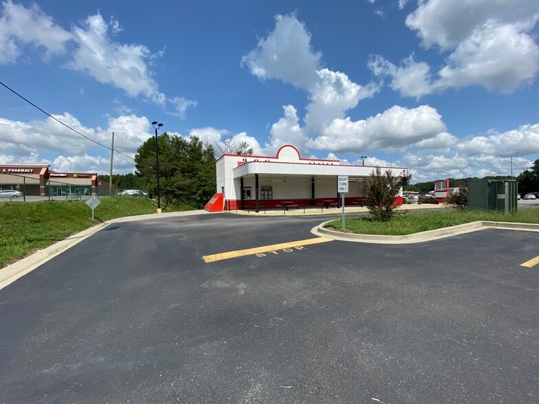 More Photos Of 3329 Rainbow Dr, Rainbow City Fast Food For Sale