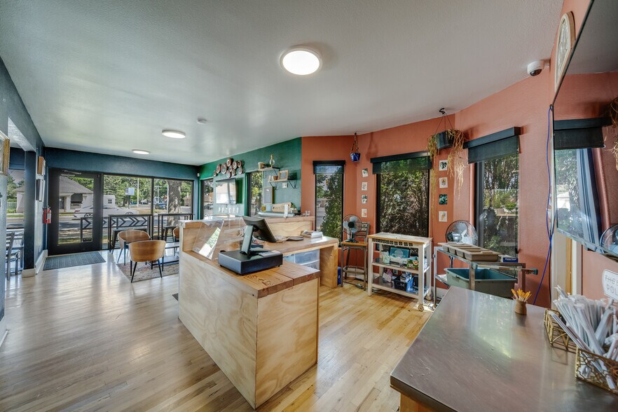 More Photos Of 801 Main St, Fort Morgan Freestanding For Sale