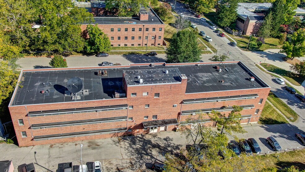 More Photos Of 150 E South College St, Yellow Springs Research And Development For Sale