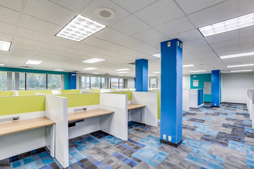 More Photos Of 500 W 1 St Ave, Hutchinson Office For Sale