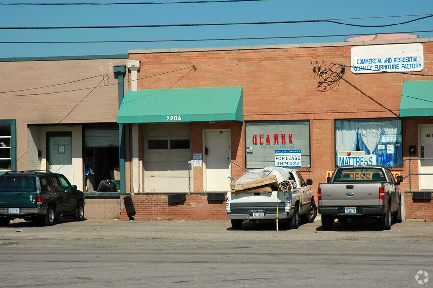 More Photos Of 2204-2206 Irving Blvd, Dallas Light Manufacturing For Lease