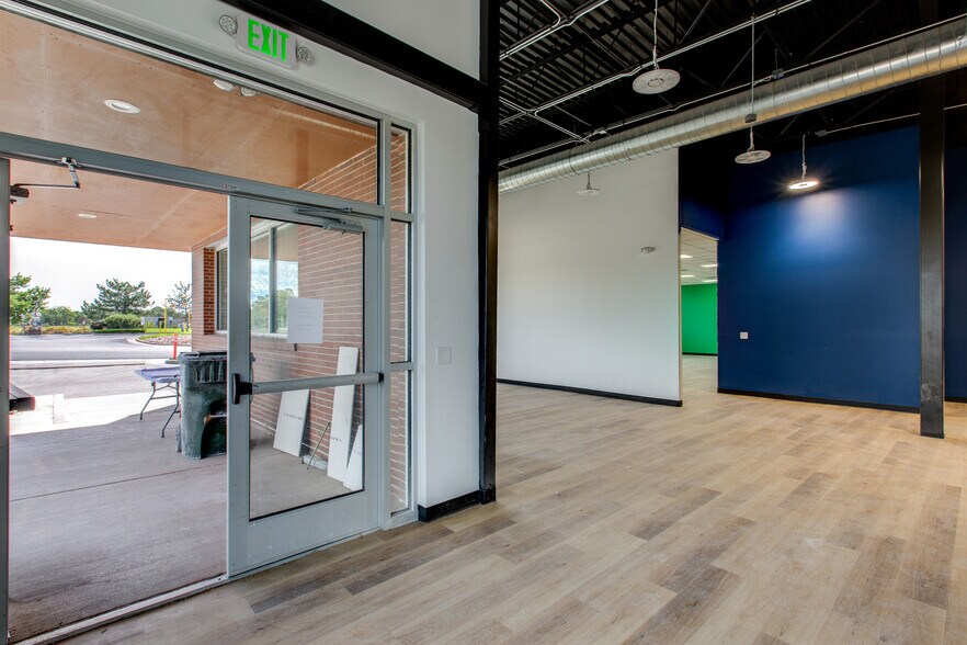 More Photos Of 9145 Commerce Center Cir, Highlands Ranch Office For Sale