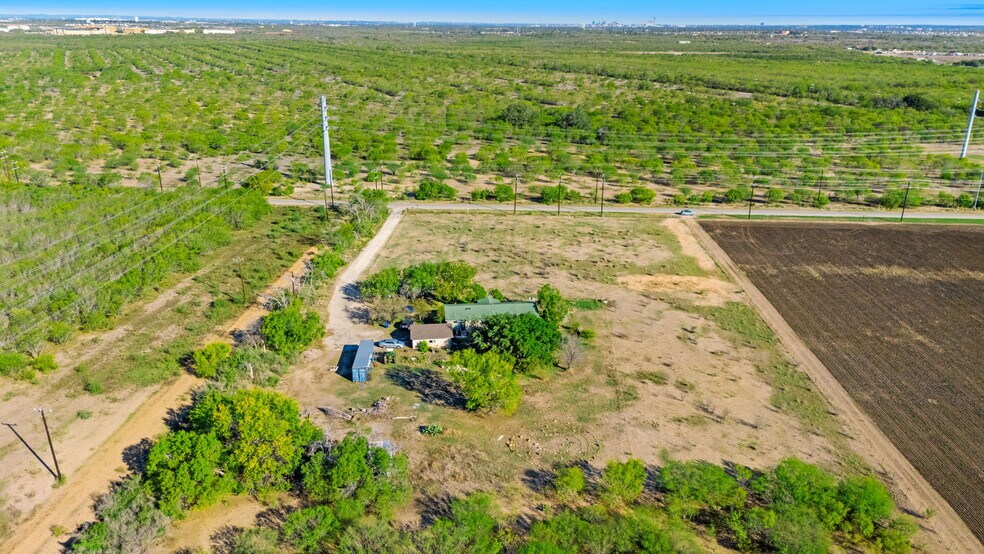 More Photos Of 596 Mauermann Rd, San Antonio Land For Sale