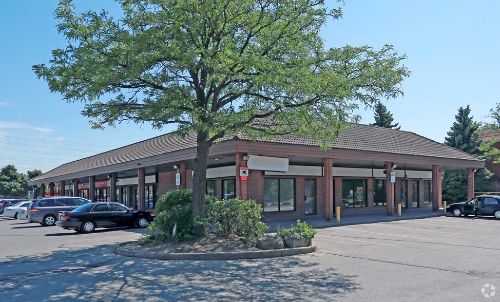 Primary Photo Of 2 Fenton Rd, Markham General Retail For Lease